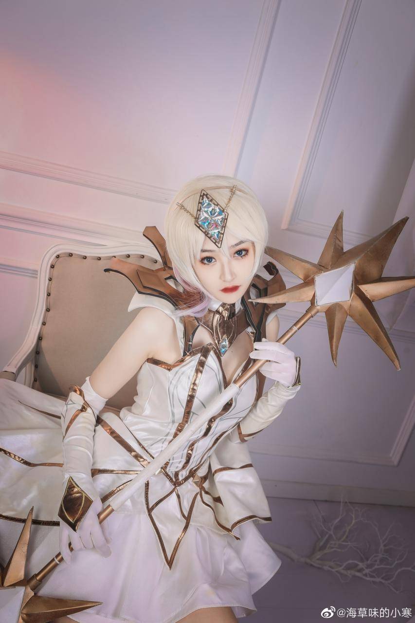 Cosplay福利/英雄联盟拉克丝大元素使Cosplay