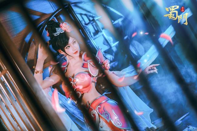 Cosplay福利/百花cosplay 性感大长腿~