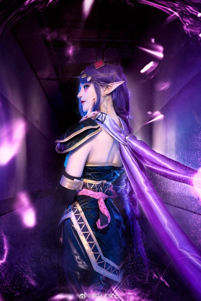 Cosplay福利/DOTA2 圣堂刺客 Cn：露兒大魔王