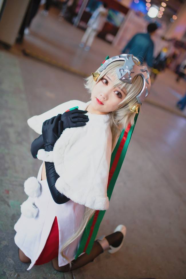 Cosplay福利/这是一只想长大的贞德 Cn：羽天Shine
