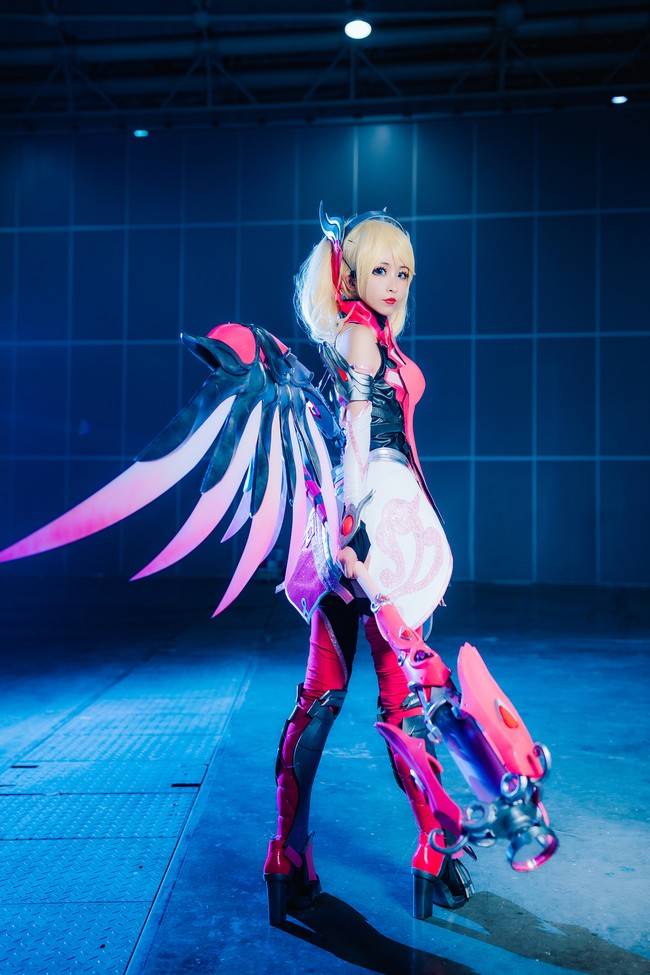 Cosplay福利/守望先锋 天使cosplay Cn：rioko凉凉子