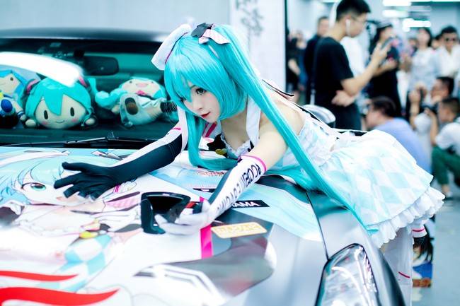 Cosplay福利/初音未来cosplay Cn：春眠的哈妹