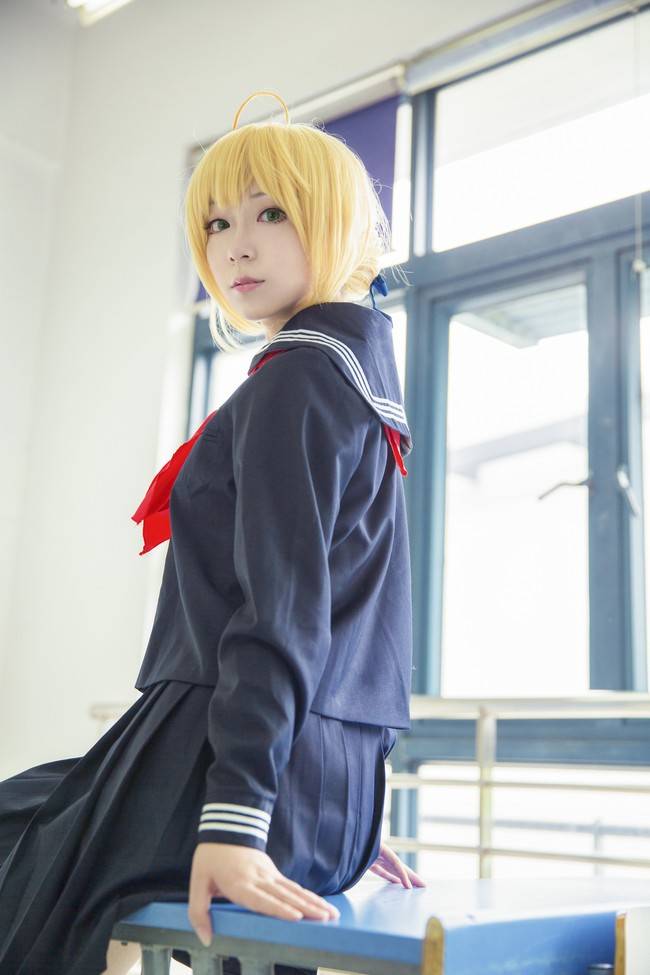 Cosplay福利/阿尔托利亚·潘德拉贡cosplay Cn：子楚 摄影：小郁LAY