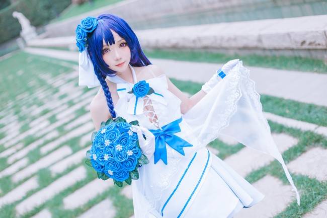 Cosplay福利/崩坏学园 雷电芽衣cosplay Cn：花柒