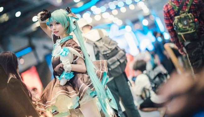 Cosplay福利/VOCALOID 角色：初音 Cn：花柒