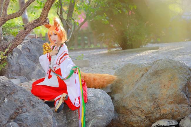 Cosplay福利/仙狐小姐cosplay Cn：花柒