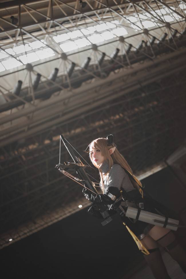 Cosplay福利/明日方舟 陨星cosplay Cn:rioko凉凉子