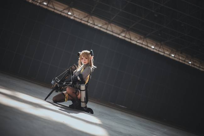 Cosplay福利/明日方舟 陨星cosplay Cn:rioko凉凉子
