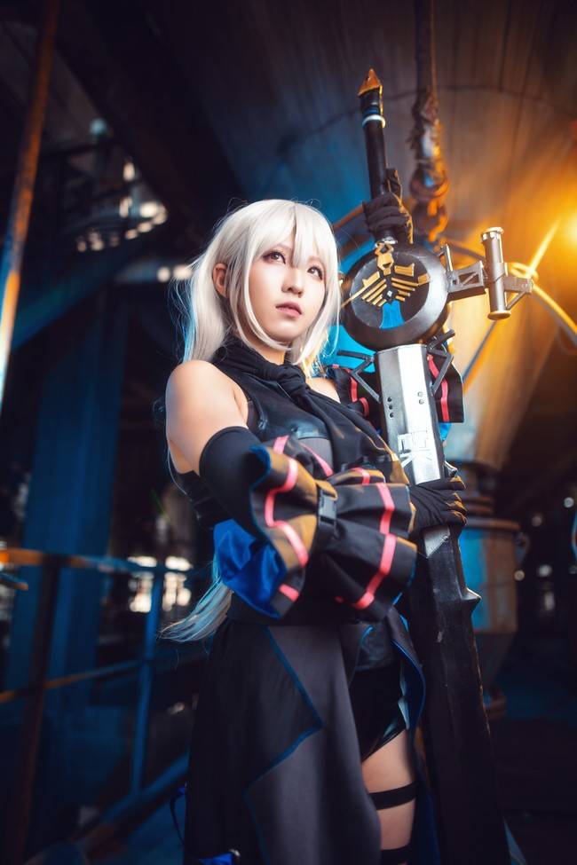 Cosplay福利/明日方舟 斯卡蒂cosplay Cn：寞羽
