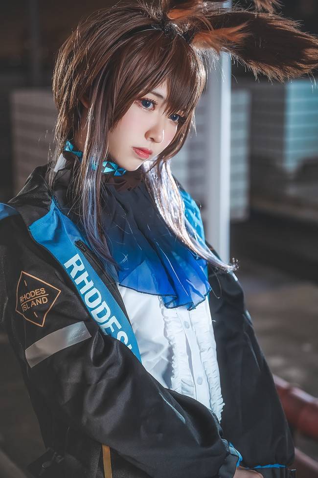 Cosplay福利/阿米娅cosplay Cn：鳗鱼霏儿