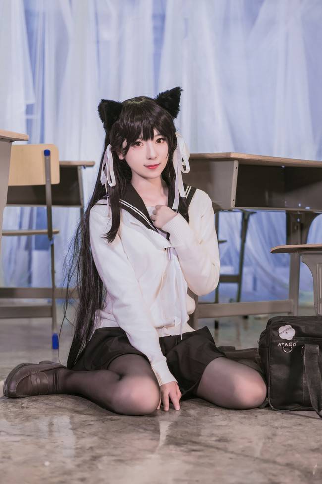 Cosplay福利/爱宕cosplay Cn：弥音音ww