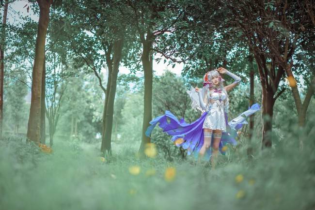 Cosplay福利/碧蓝航线 欧根亲王cosplay Cn：三笑