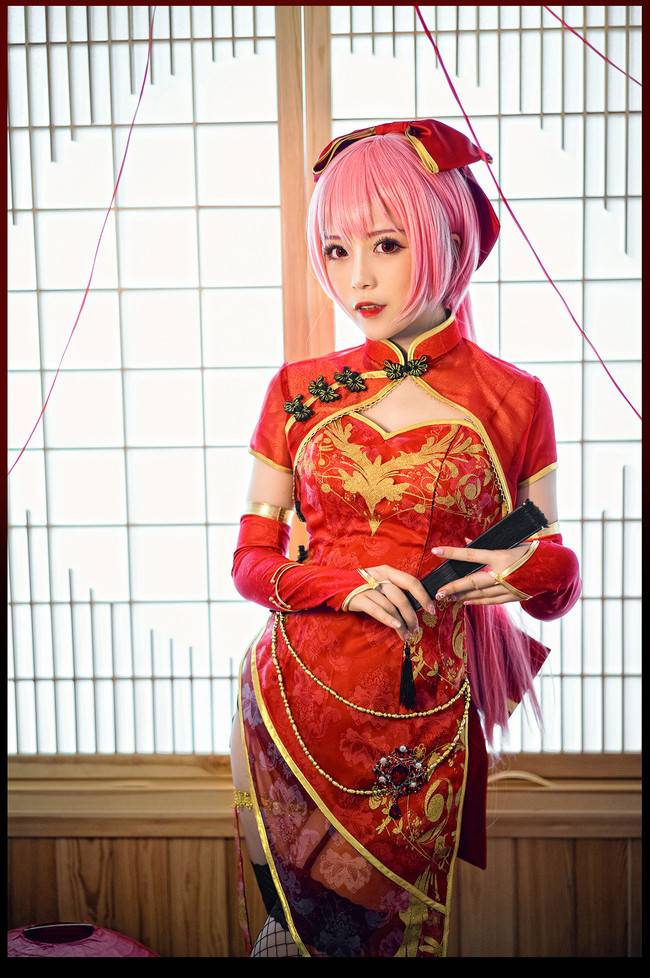 Cosplay福利/金丝雀旗袍LUKA