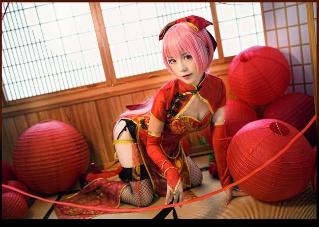 Cosplay福利/金丝雀旗袍LUKA