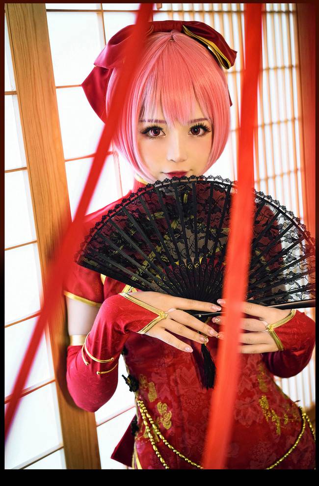 Cosplay福利/金丝雀旗袍LUKA
