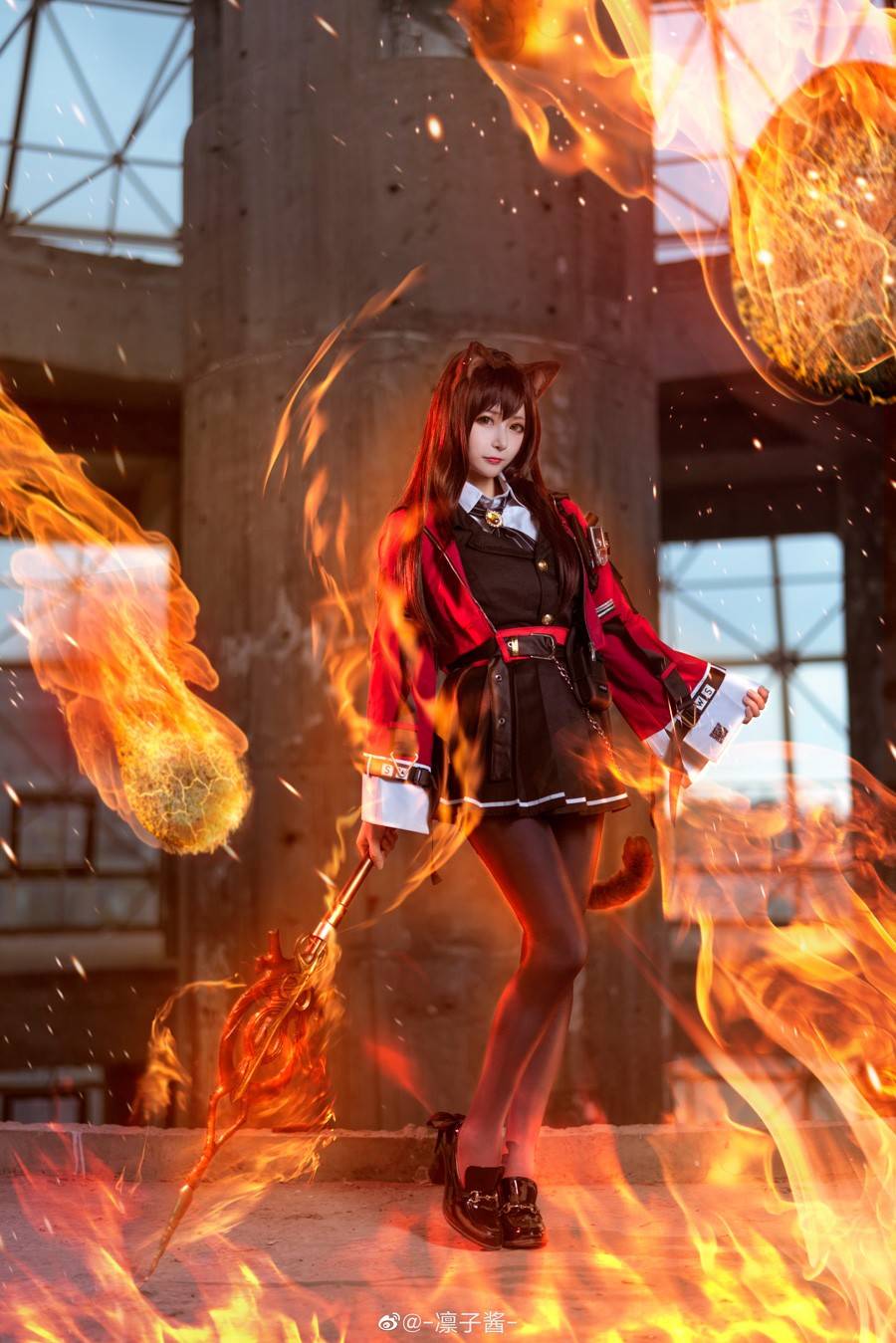 Cosplay福利/明日方舟 天火cosplay Cn：凛子酱