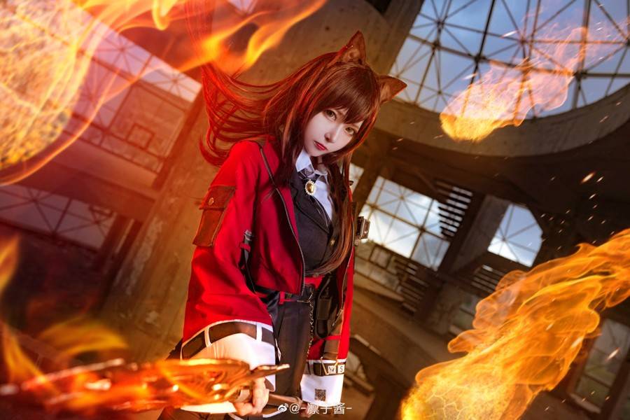 Cosplay福利/明日方舟 天火cosplay Cn：凛子酱