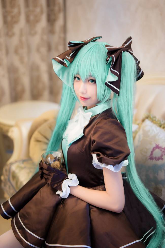Cosplay福利/初音未来cosplay美腿 Cn:天气妞