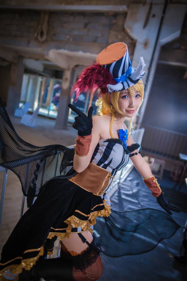 Cosplay福利/饲养员觉醒绘里