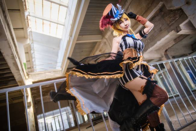 Cosplay福利/饲养员觉醒绘里