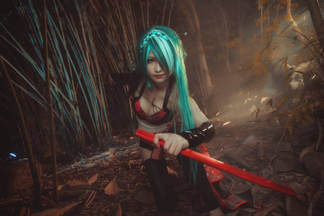 Cosplay福利/VOCALOID 角色:初音未来 Cn:素茶