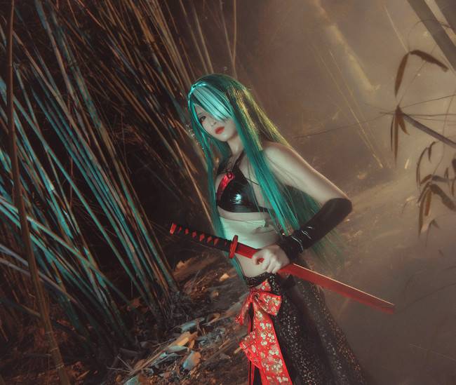 Cosplay福利/VOCALOID 角色:初音未来 Cn:素茶