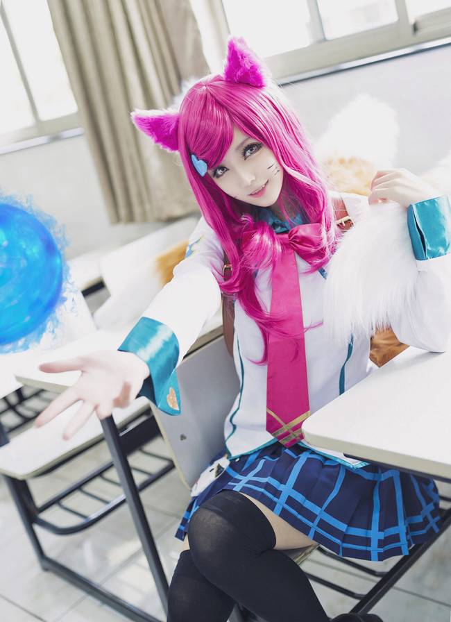 Cosplay福利/英雄联盟 角色:九尾妖狐风纪委员 Cn:兔买买