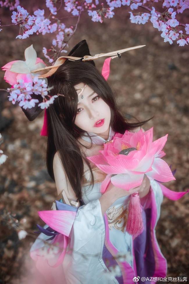 Cosplay福利/王者荣耀 角色:貂蝉 Cn:吃土少女az