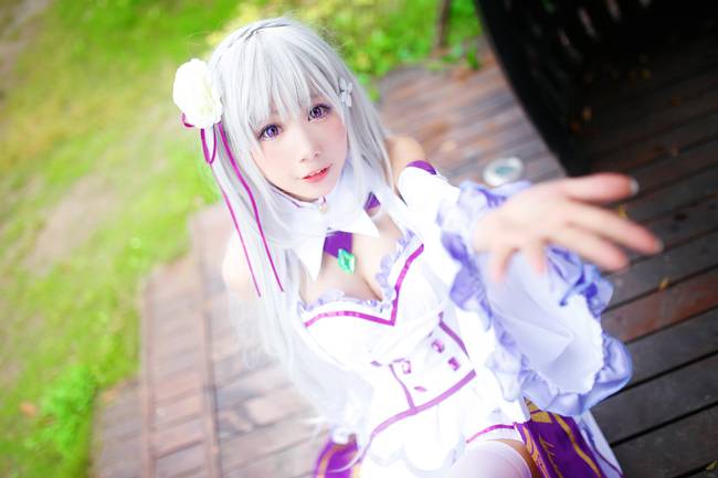 Cosplay福利/艾米莉娅 Cn:Misa贞喵