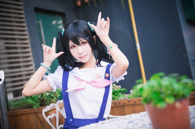 Cosplay福利/lovelive 角色:矢泽妮可 Cn:Misa贞喵