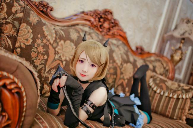 Cosplay福利/小泉花阳 Cn:窝窝头