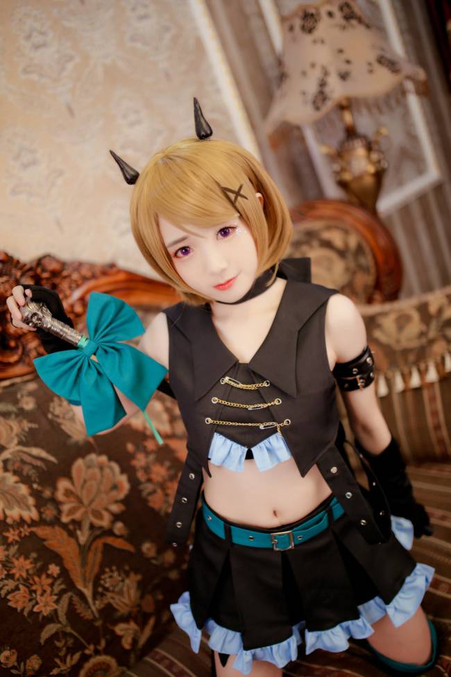 Cosplay福利/小泉花阳 Cn:窝窝头