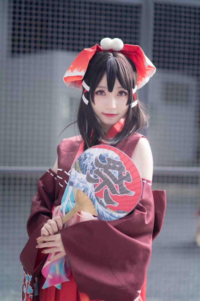 Cosplay福利/东方Project 灵梦cosplay Cn：未央陌寒w