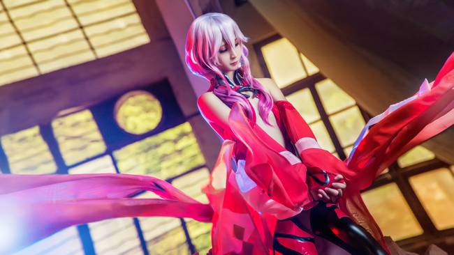 Cosplay福利/罪恶王冠 角色:楪祈 Cn:雅祈