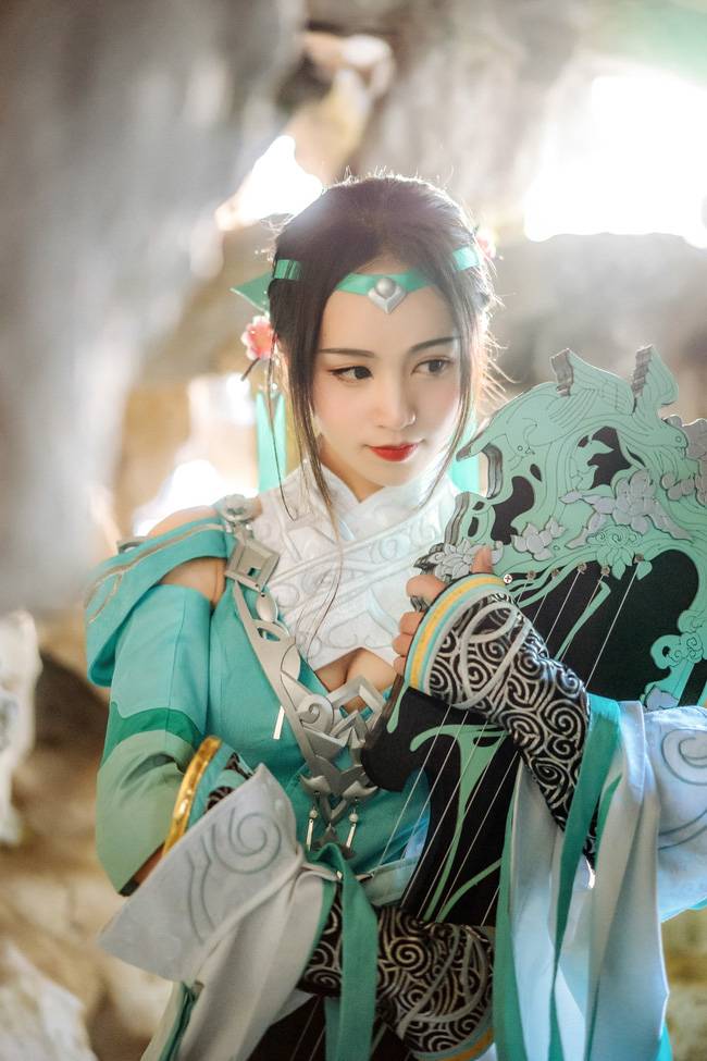 Cosplay福利/雪河琴娘 古风御姐 Cn:鹿璐LU