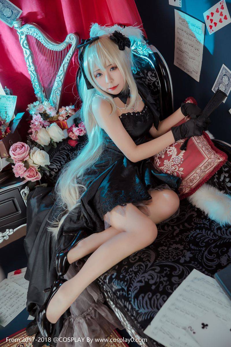 Cosplay福利/玛丽·安托瓦内特Cos 性感御姐腿控写真图片