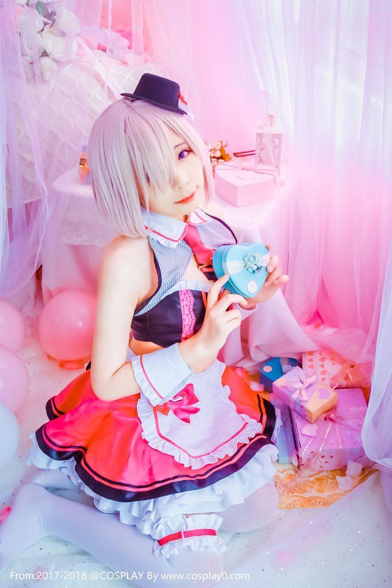 Cosplay福利/玛修·基列莱特女仆白丝Cosplay同人福利图