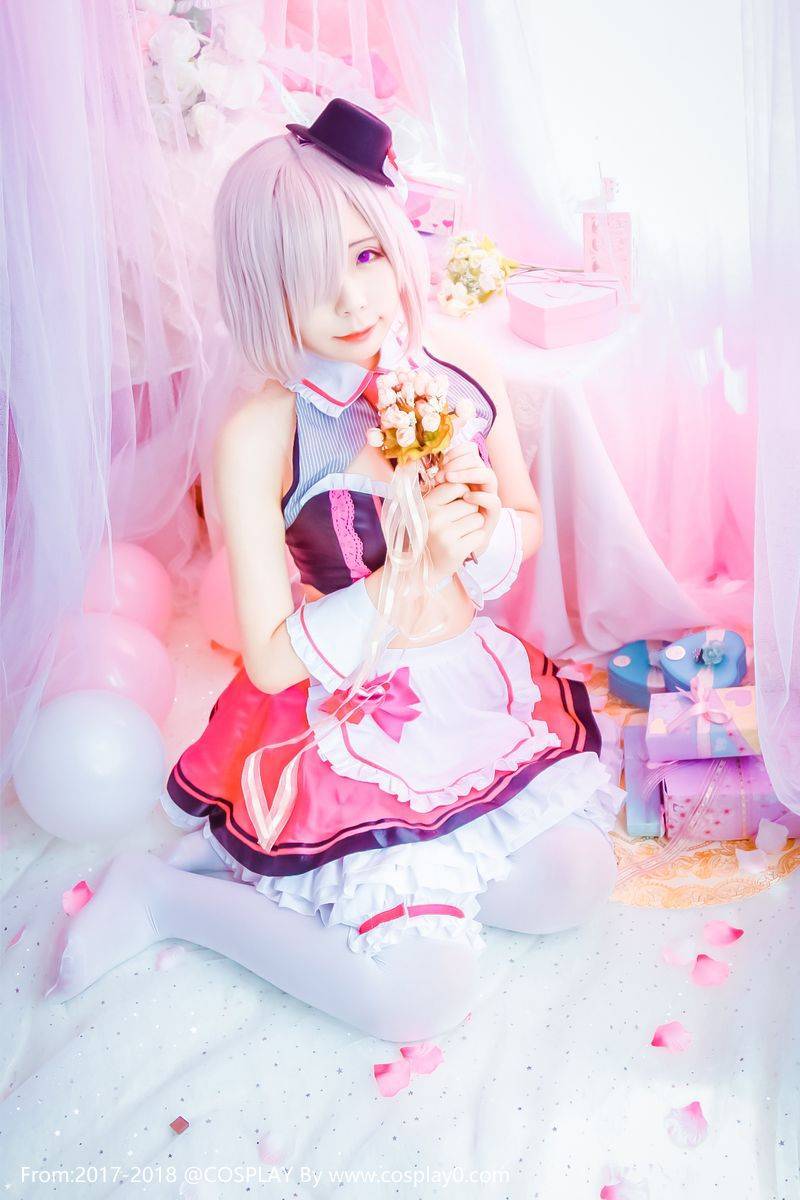 Cosplay福利/玛修·基列莱特女仆白丝Cosplay同人福利图