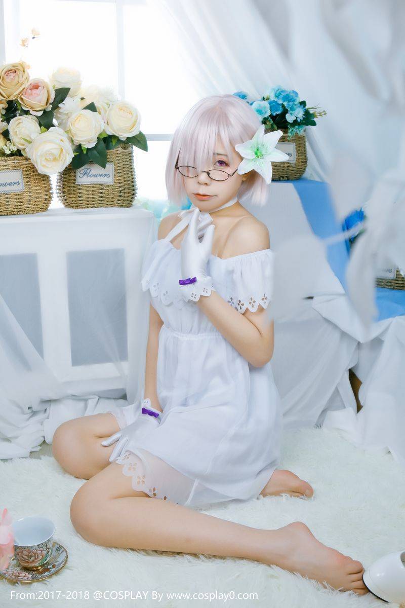 Cosplay福利/玛修·基列莱特Cosplay 眼镜娘萝莉