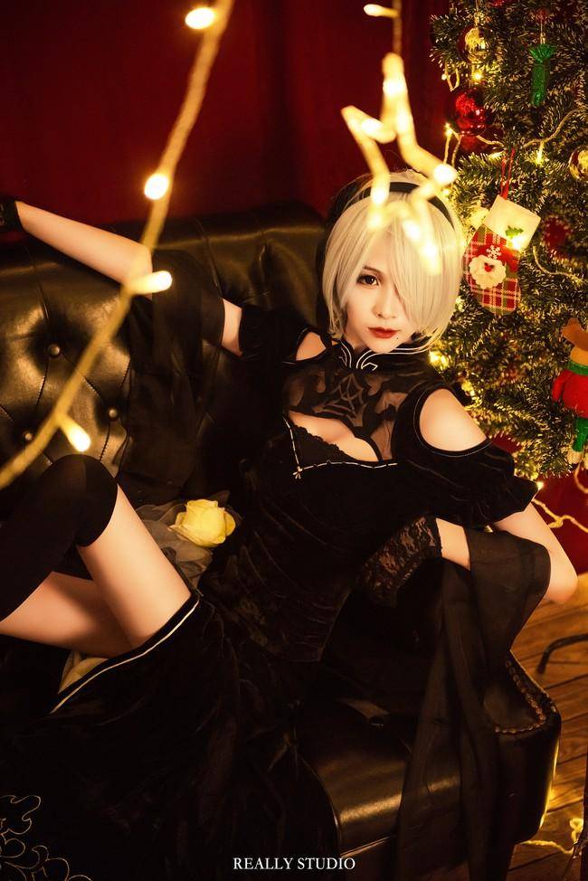 Cosplay福利/尼尔机械纪元2B小姐姐cos正片 咸鱼33
