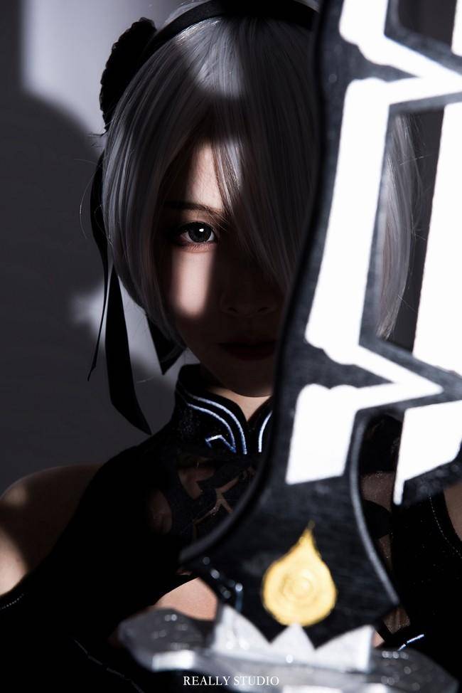 Cosplay福利/尼尔机械纪元2B小姐姐cos正片 咸鱼33