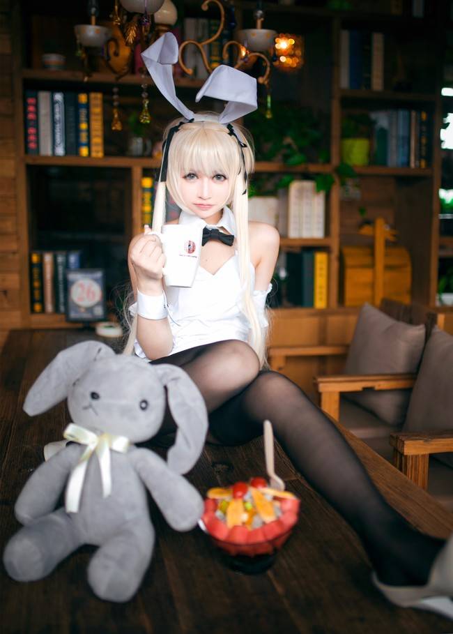 Cosplay福利/性感黑丝兔女郎 穹妹 Cn:音萝喵