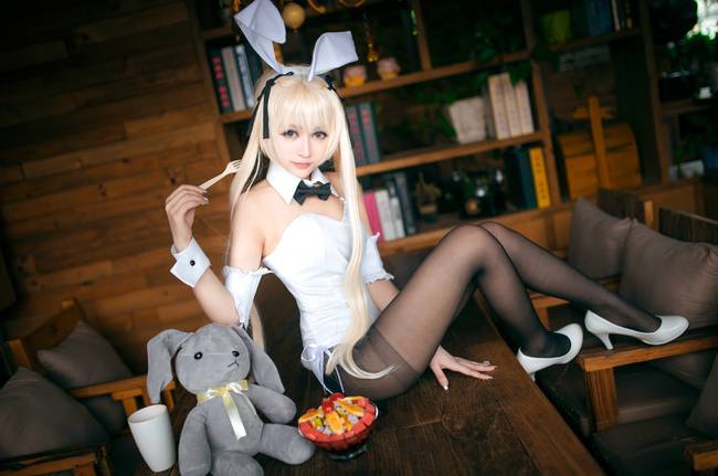 Cosplay福利/性感黑丝兔女郎 穹妹 Cn:音萝喵