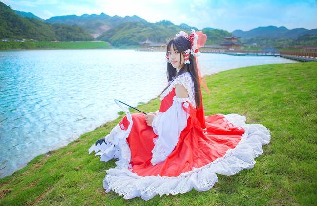 Cosplay福利/东方Project 博丽灵梦 Cn:柚杪