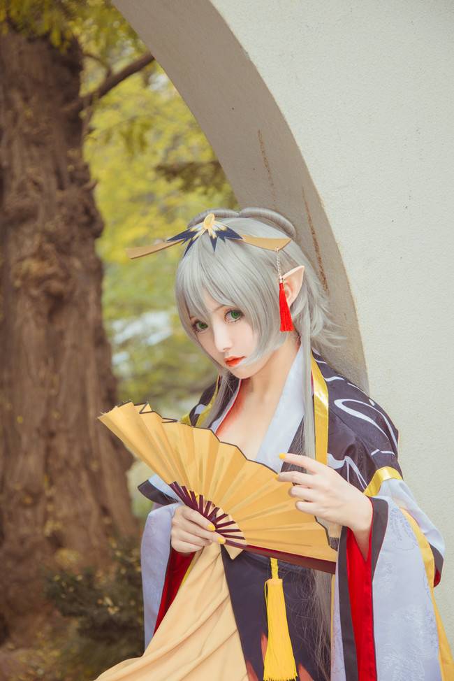 Cosplay福利/VOCALOID 角色:洛天依 Cn:斯文文文文_