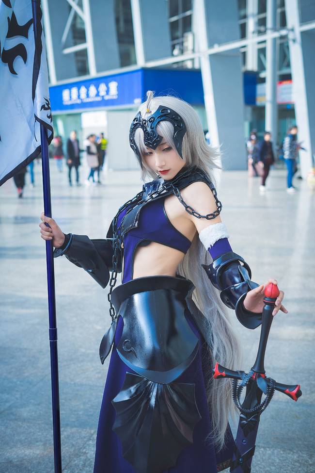 Cosplay福利/Fate/Grand Order 角色:黑贞德cosplay Cn:Akayihana