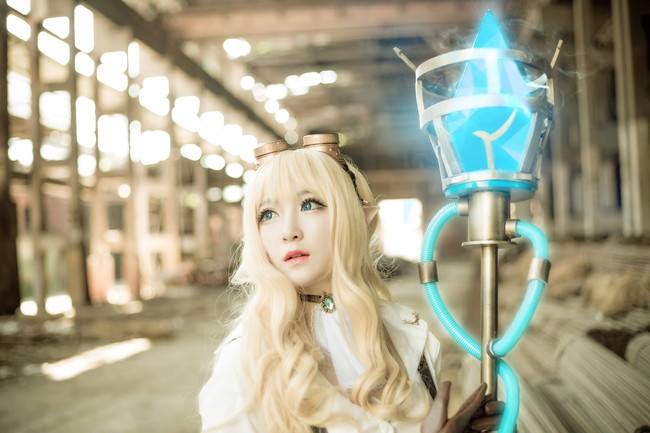 Cosplay福利/英雄联盟 角色:风暴之怒迦娜cosplay Cn:帝玥