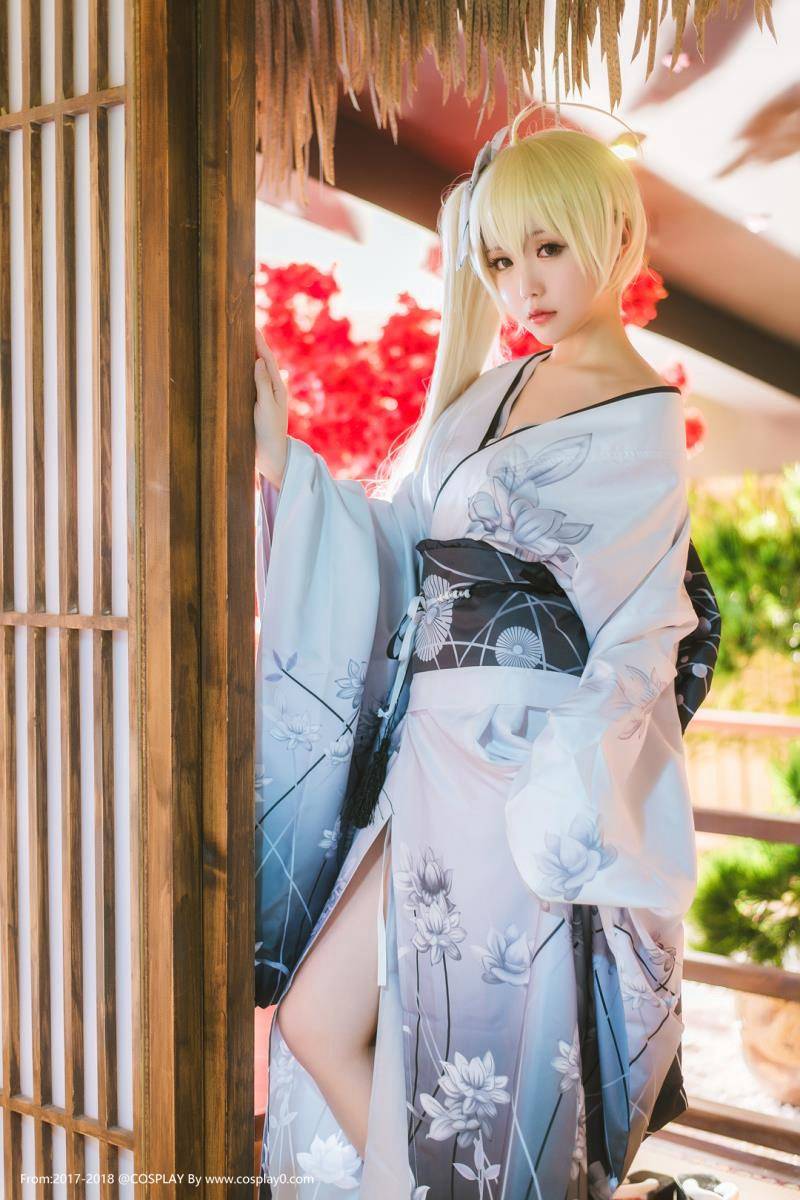 Cosplay福利/绝对领域双马尾萝莉春日野穹Cos星之迟迟写真本福利