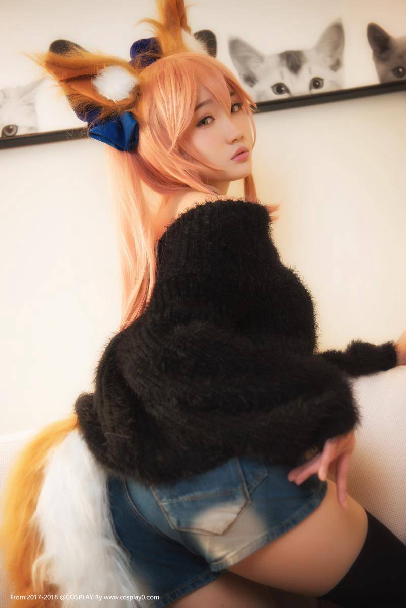 Cosplay福利/萌妹子黑丝诱惑日常玉藻前[FATE]Cosplay写真图片