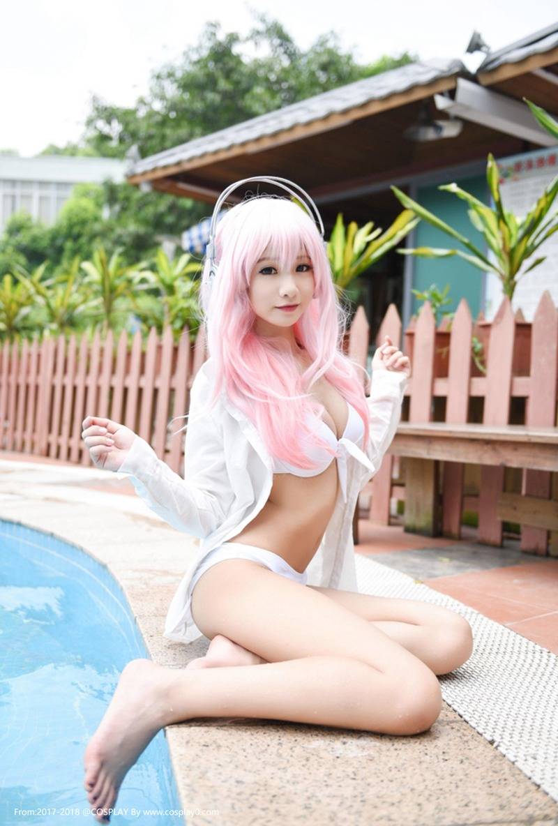 Cosplay福利/巨乳比基尼美女诱惑超级索尼子Cos